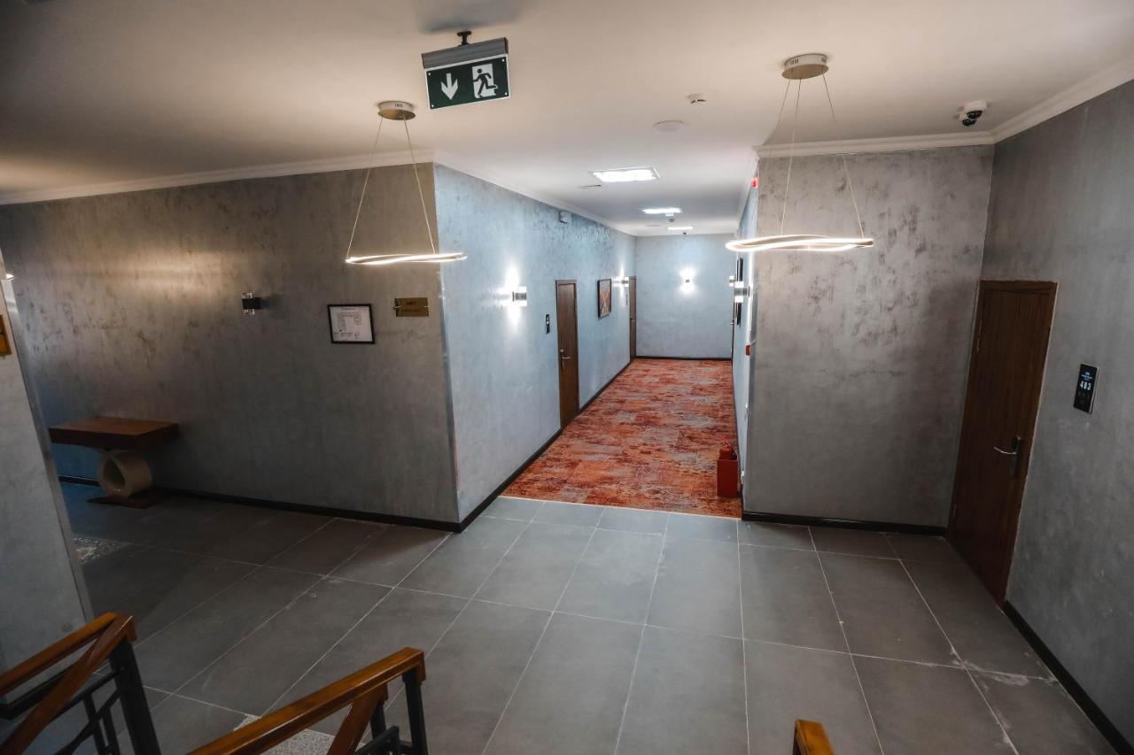 Hotel Infinity Plaza Block 1 Atyraū Exteriér fotografie